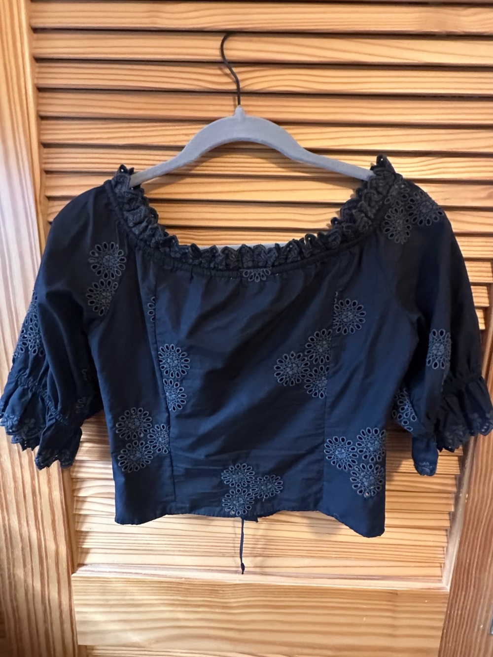 LoveShackFancy Anala Cropped Top Eyelet Blouse Size 4 - Picture 5 of 11
